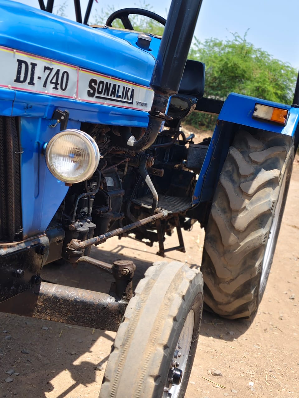 વેચાણ માટે 4